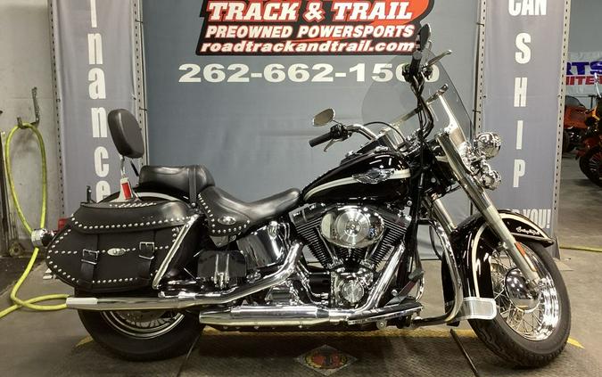 2003 Harley-Davidson® FLSTC - Heritage Softail® Classic