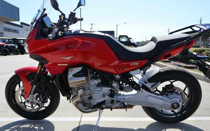 2023 Moto Guzzi V100 Mandello