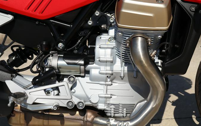 2023 Moto Guzzi V100 Mandello