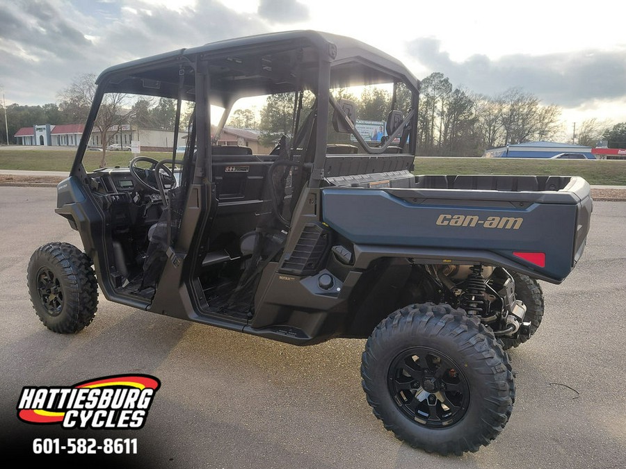 2026 Can-Am Defender MAX XT HD11 With 10.25 In.Display