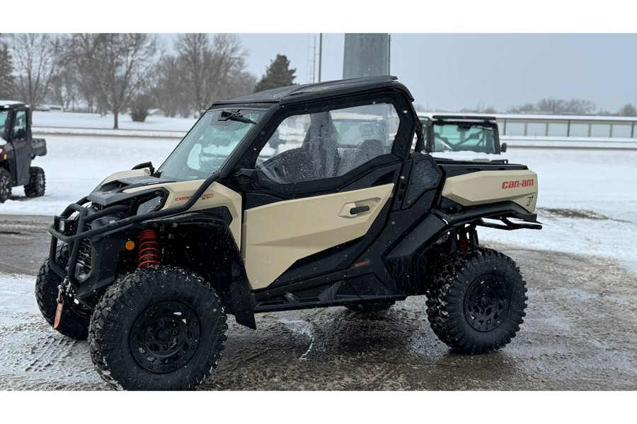 2023 Can-Am Commander XTP 1000R W/ CAB & HEAT