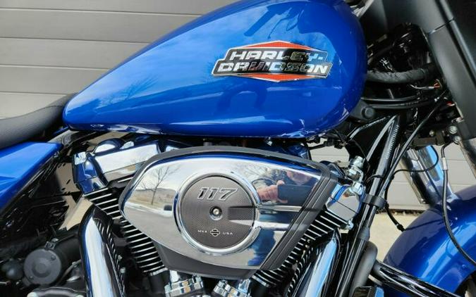 2024 Harley-Davidson Street Glide® Blue Burst