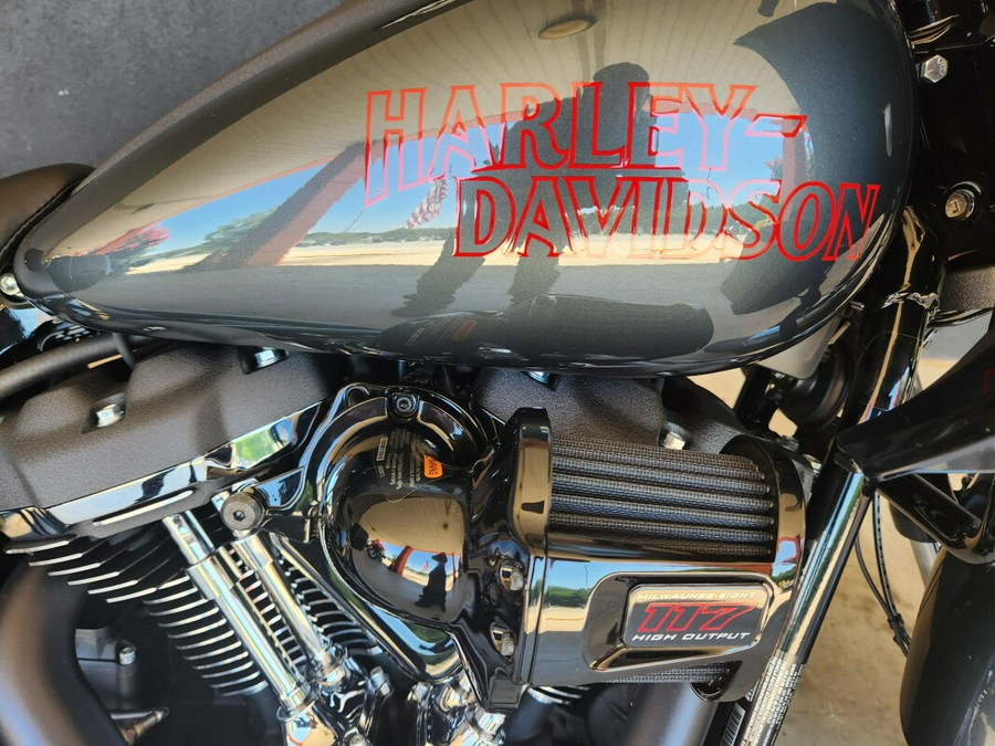 FXLRST 2025 Low Rider™ ST