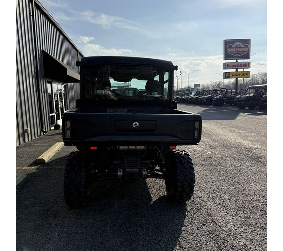 2026 Can-Am® Defender MAX XT CAB HD11 With 10.25 in.display