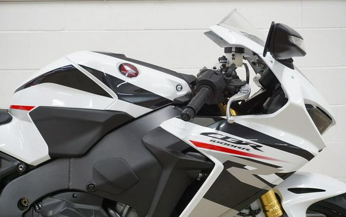 2026 Honda CBR1000RR-R Fireblade SP