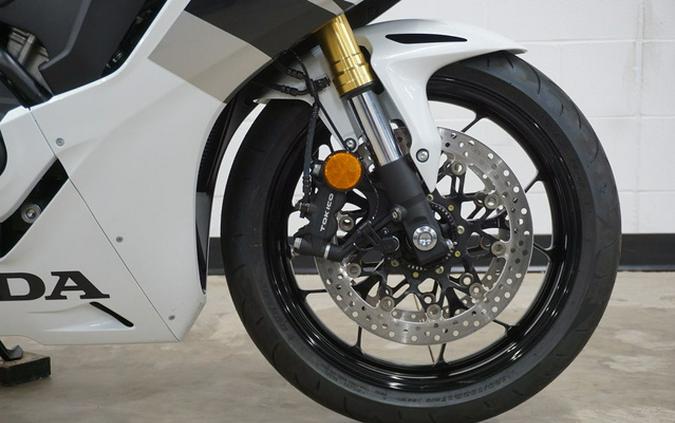 2026 Honda CBR1000RR-R Fireblade SP