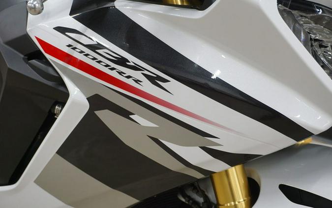 2026 Honda CBR1000RR-R Fireblade SP