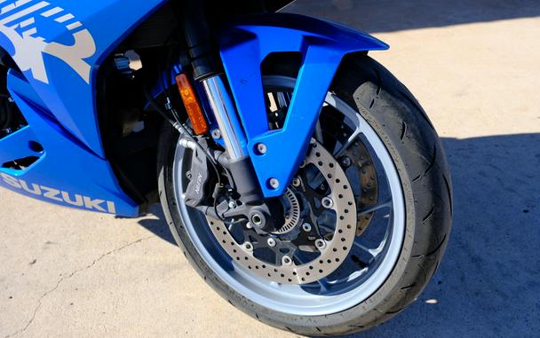 2024 SUZUKI GSX-8R