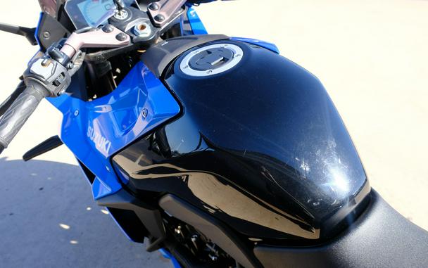 2024 SUZUKI GSX-8R