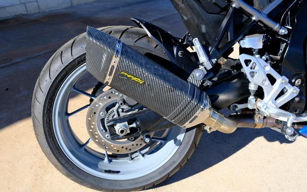 2024 SUZUKI GSX-8R