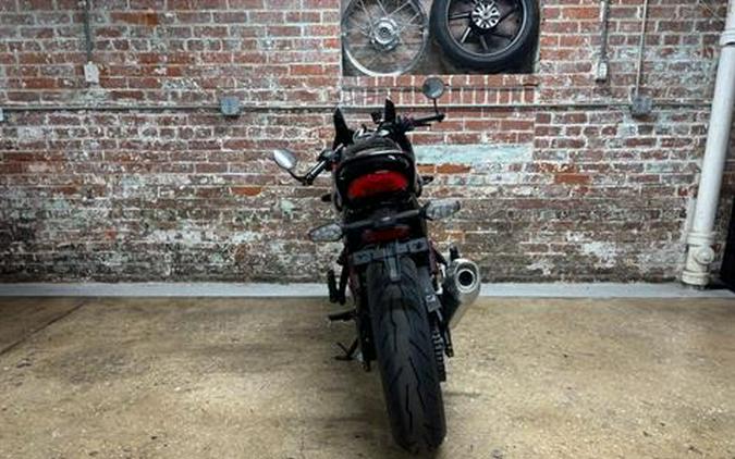 2026 Triumph Thruxton 400