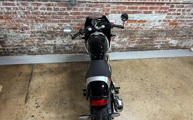 2026 Triumph Thruxton 400