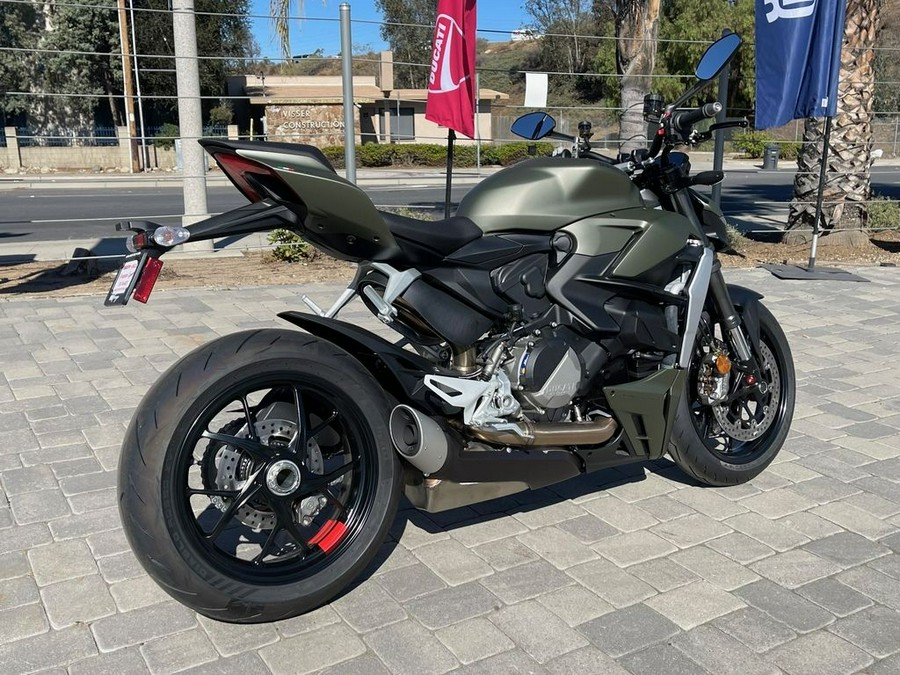 2024 Ducati Streetfighter V2 Storm Green