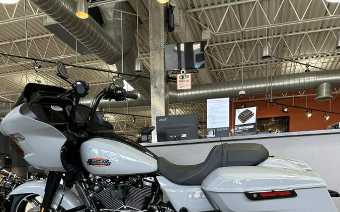 FLTRX 2024 Road Glide®