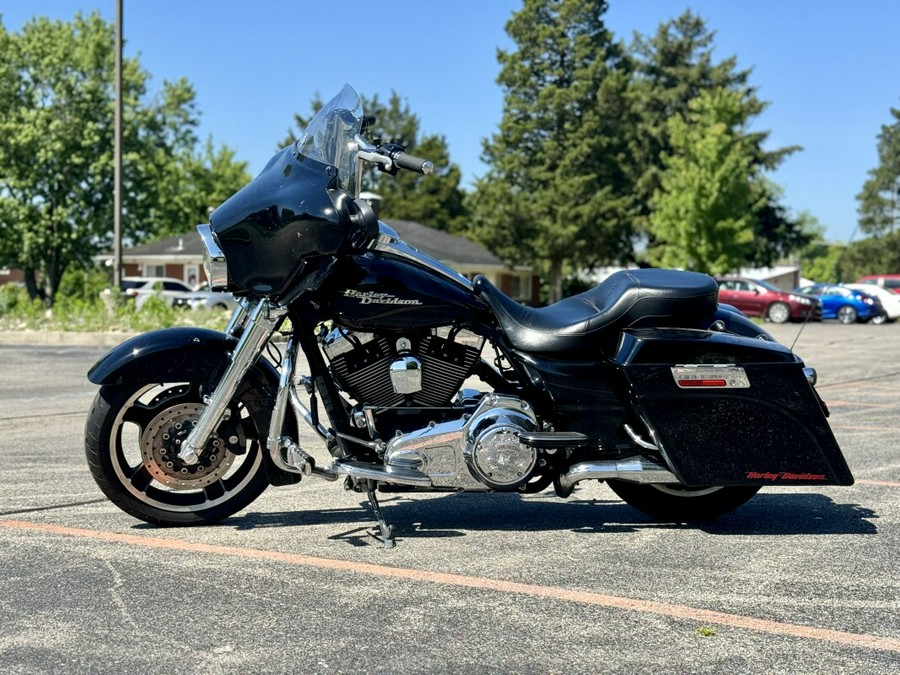 2010 Harley-Davidson Street Glide Black