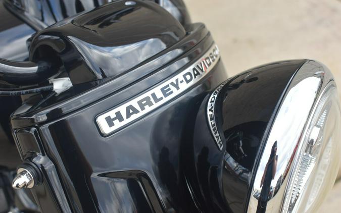 2024 Harley-Davidson Freewheeler FLRT