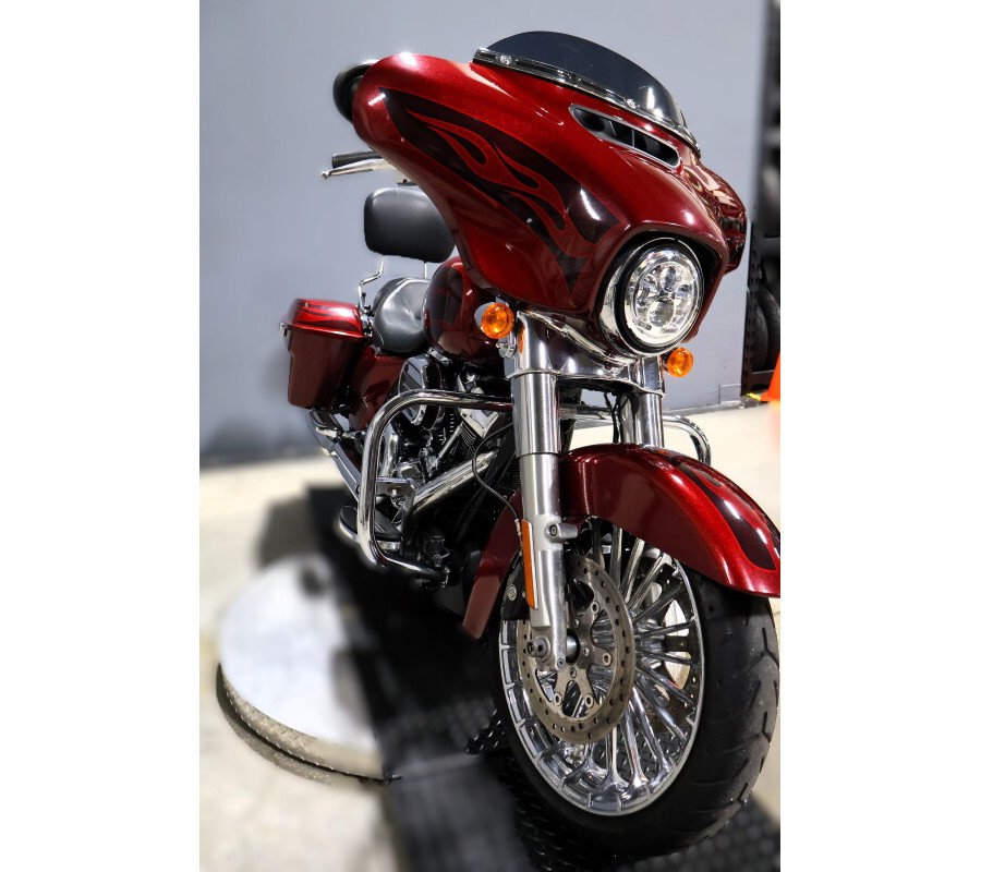 2017 Harley-Davidson Street Glide Special