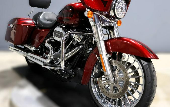 2017 Harley-Davidson Street Glide Special