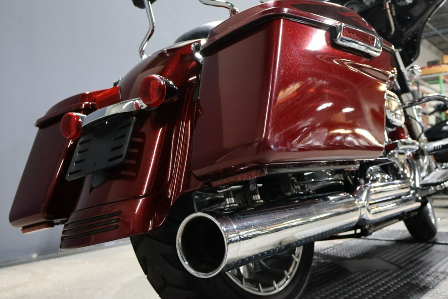 2017 Harley-Davidson Street Glide Special