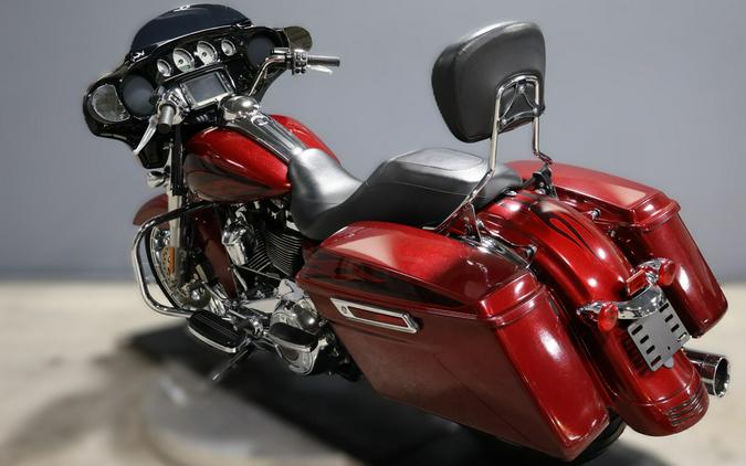 2017 Harley-Davidson Street Glide Special