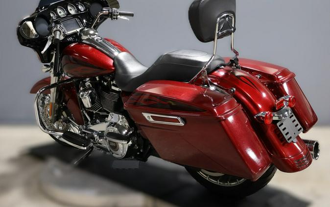 2017 Harley-Davidson Street Glide Special