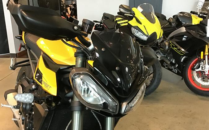 2025 Triumph Street Triple 765 RS