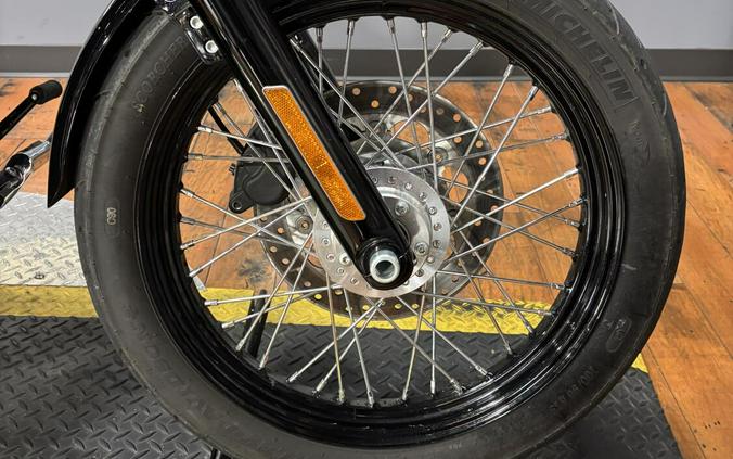2014 Harley-Davidson® Street Bob® BLACK