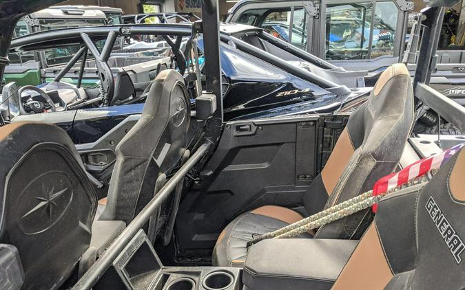 2022 Polaris GENERAL XP 4 1000 DELUXE RC - BLACK CRYSTAL