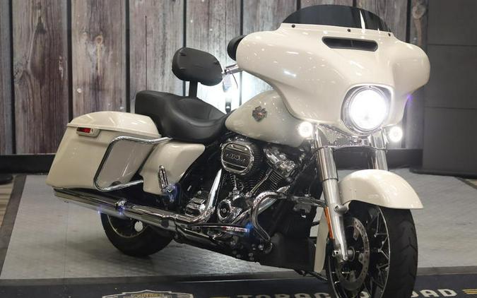 2022 Harley-Davidson® FLHXS - Street Glide® Special