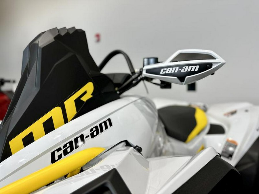 2024 Can-Am® Renegade X mr 1000R