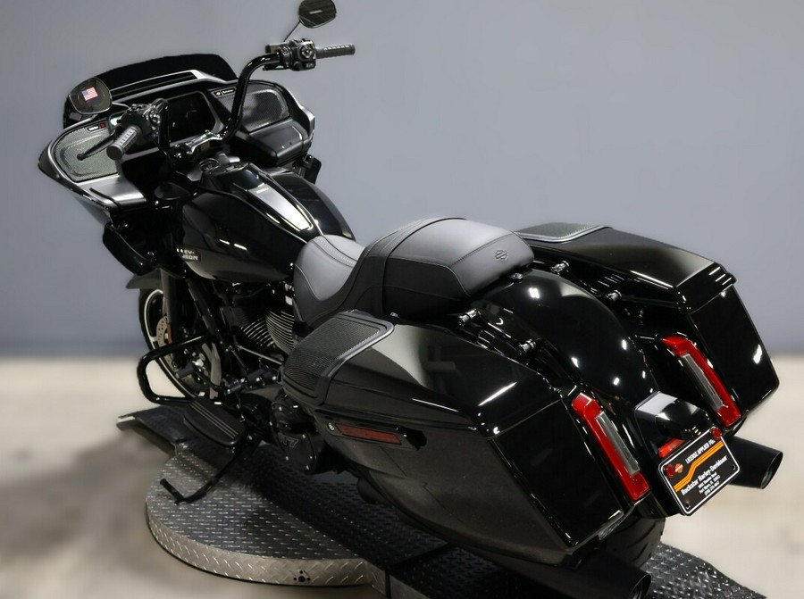 2025 Harley-Davidson Road Glide FLTRX