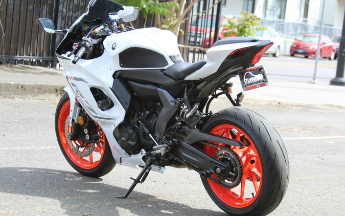 2023 Yamaha YZF R7