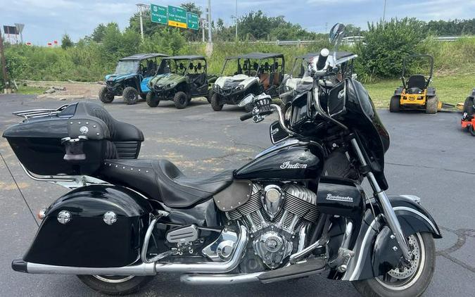 2017 Indian Motorcycle® Roadmaster® Thunder Black