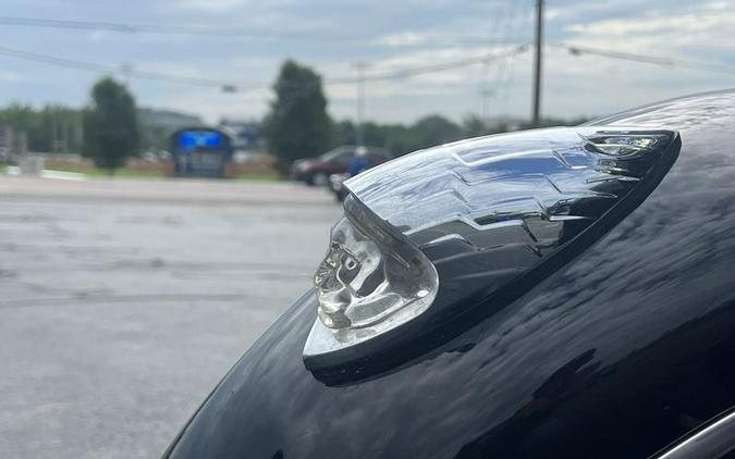 2017 Indian Motorcycle® Roadmaster® Thunder Black