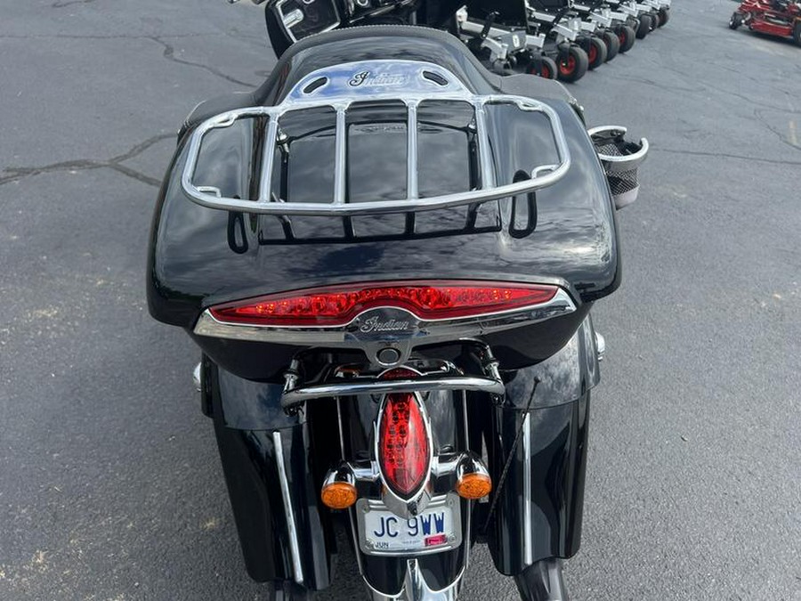 2017 Indian Motorcycle® Roadmaster® Thunder Black