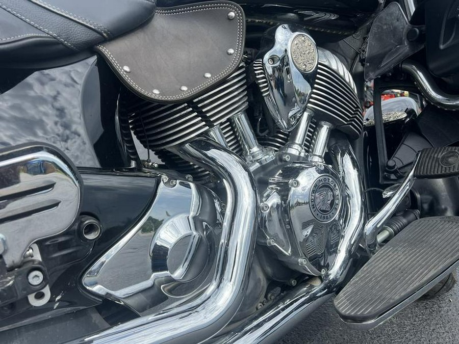 2017 Indian Motorcycle® Roadmaster® Thunder Black