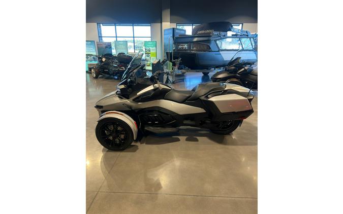 2023 Can-Am SPYDER RT