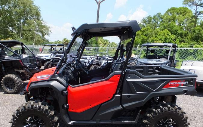 2022 Honda Pioneer 1000 EPS