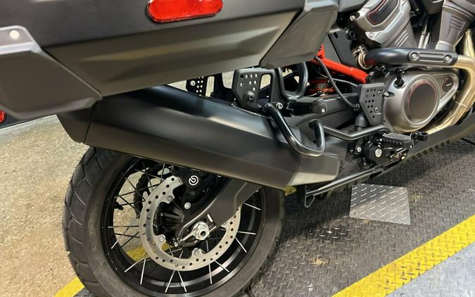 2025 Harley-Davidson CVO Pan America