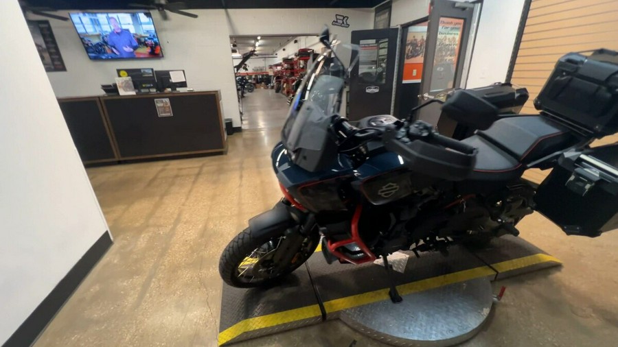 2025 Harley-Davidson CVO Pan America