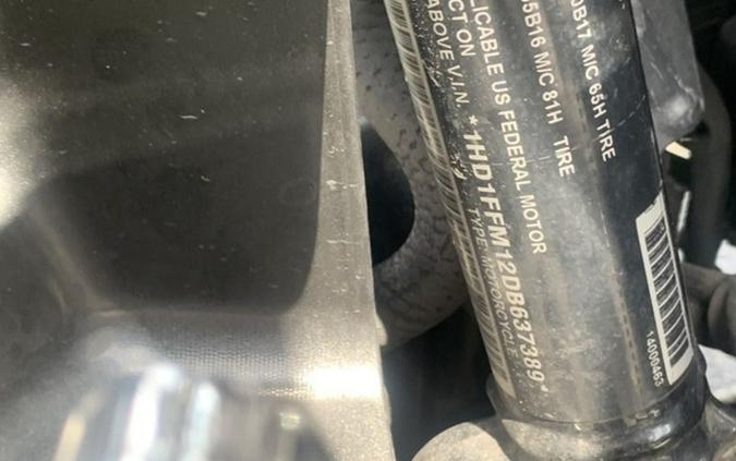 2013 Harley-Davidson® FLHTCU - Electra Glide® Ultra Classic®