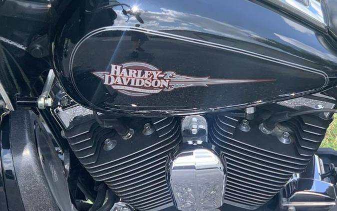 2013 Harley-Davidson® FLHTCU - Electra Glide® Ultra Classic®