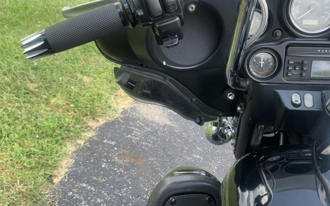 2013 Harley-Davidson® FLHTCU - Electra Glide® Ultra Classic®