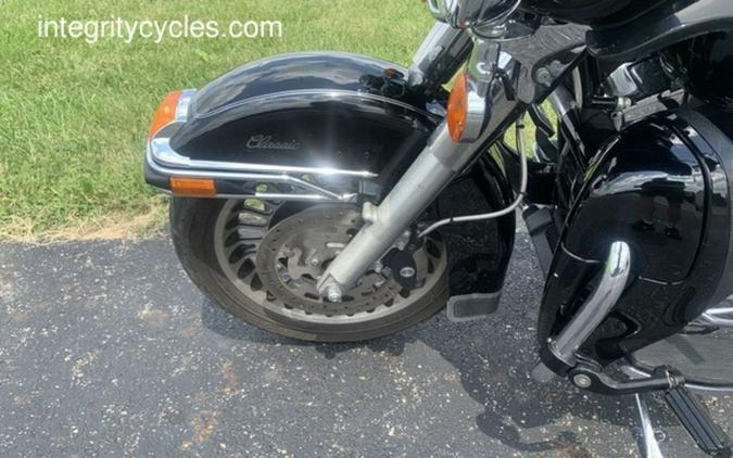 2013 Harley-Davidson® FLHTCU - Electra Glide® Ultra Classic®