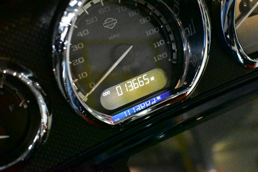 2015 Harley-Davidson CVO Street Glide