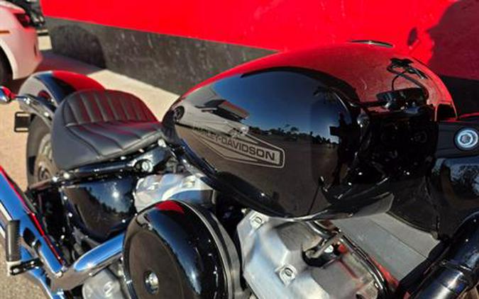 2022 Harley-Davidson Softail® Standard