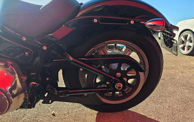 2022 Harley-Davidson Softail® Standard