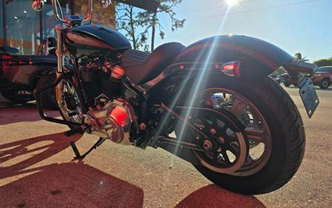 2022 Harley-Davidson Softail® Standard