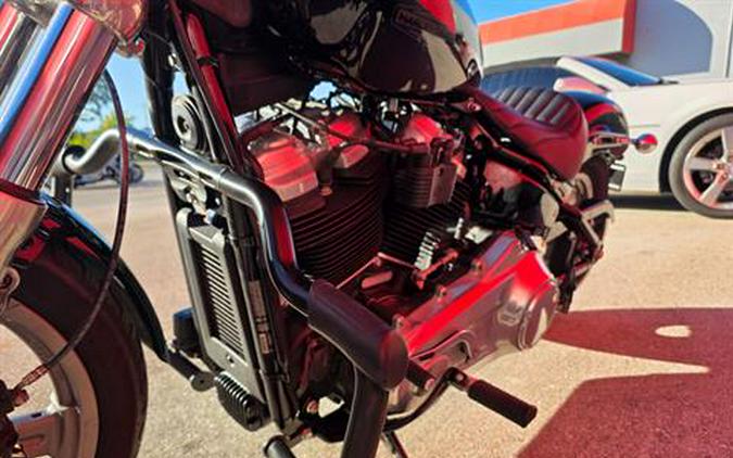 2022 Harley-Davidson Softail® Standard