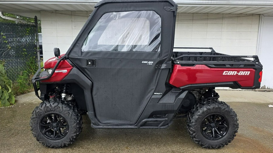2016 Can-Am Defender XT HD8